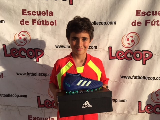 nicolas_alumno_lecop_ganador_sorteo_adidas