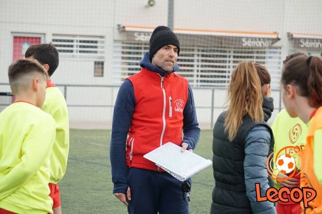 galeria_de_fotos_video_campus_de_futbol_navidad_2023_en_zaragoza_alto_rendimiento