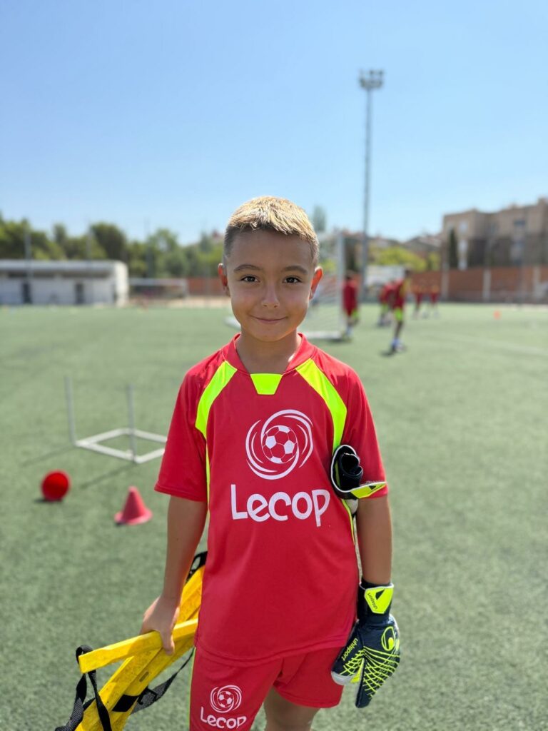 Curso de fútbol en Zaragoza en la Escuela de Fútbol Lecop para porteros