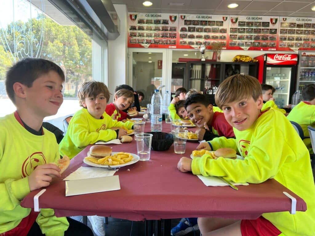 Agradecimiento a la Cafetería del CD Delicias