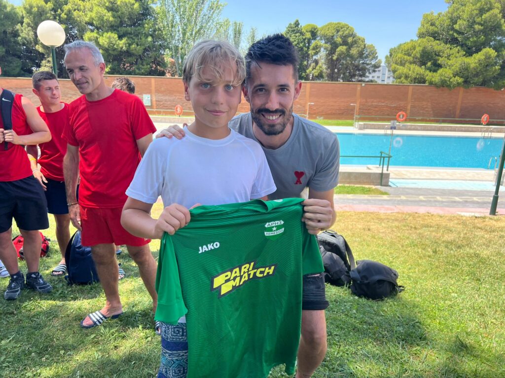 Mario ganador de la camiseta de Mikel