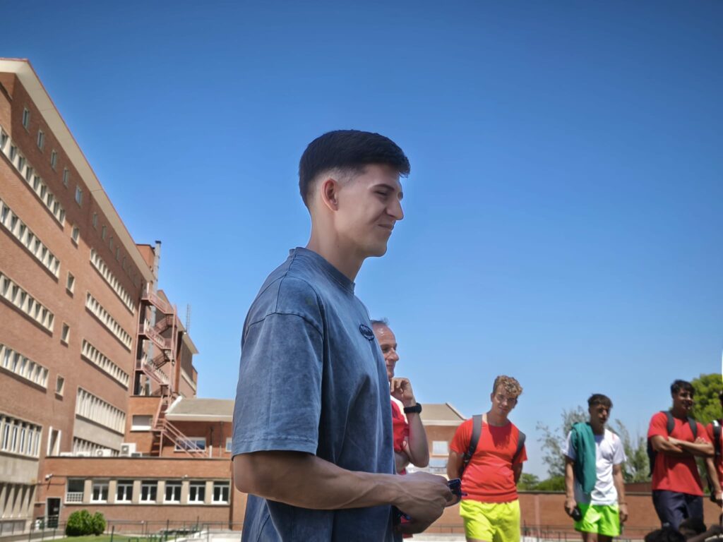 Visita del jugador del Real Zaragoza Lucas Terrer a nuestros alumnos