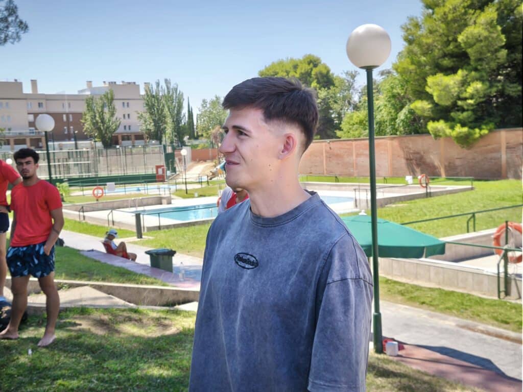 Visita del jugador del Real Zaragoza a nuestros alumnos